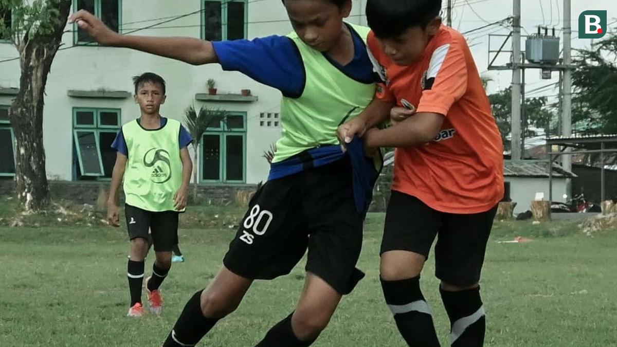 Mengembangkan Mental Juara di SSB Putra Dewa