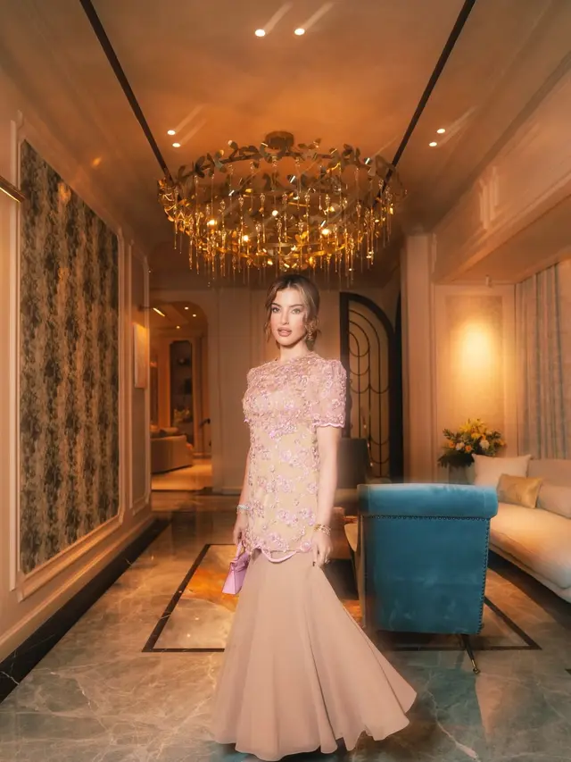 3 Tampilan Glamor Tasya Farasya Rayakan Lebaran di Rumah Baru Bak Istana Pribadi