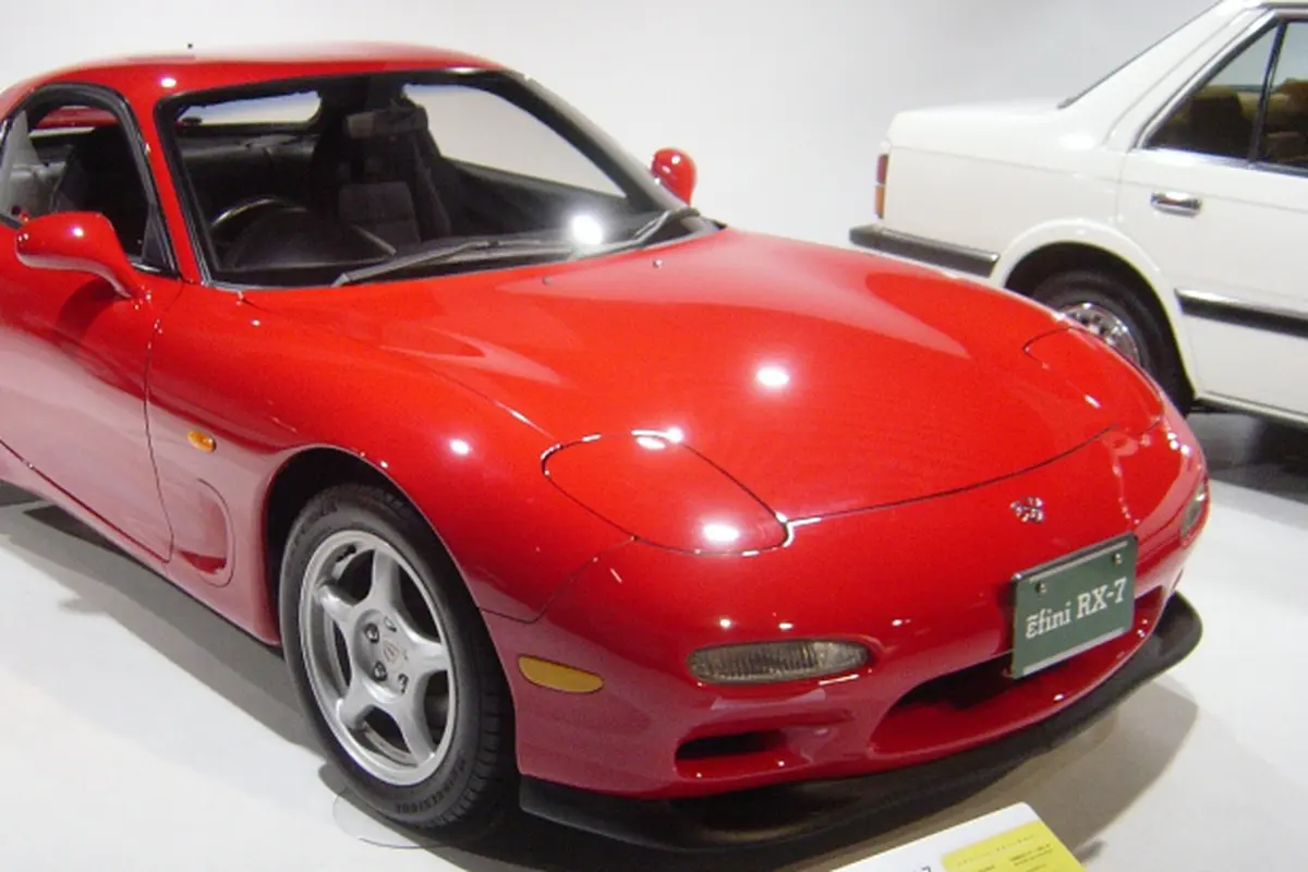 Mazda RX7 Bakal jadi Rival Porsche 911?