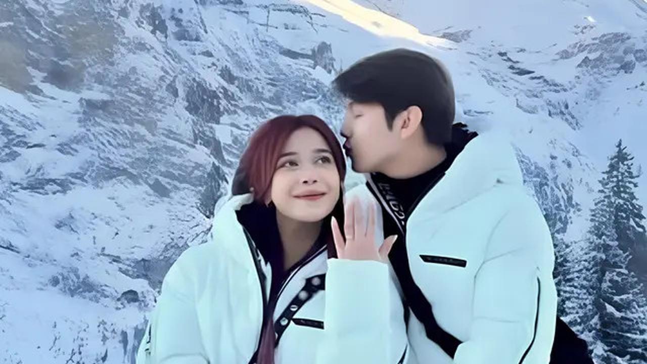 7 Potret Brisia Jodie Lamaran Ulang di Swiss, Romantis Berlatar Gunung Salju