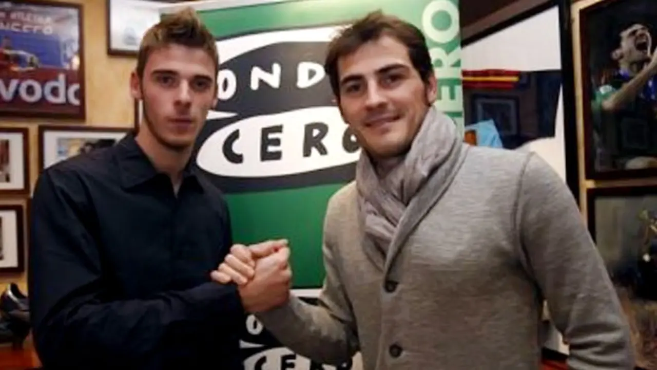degea-casillas-121231-b.jpg