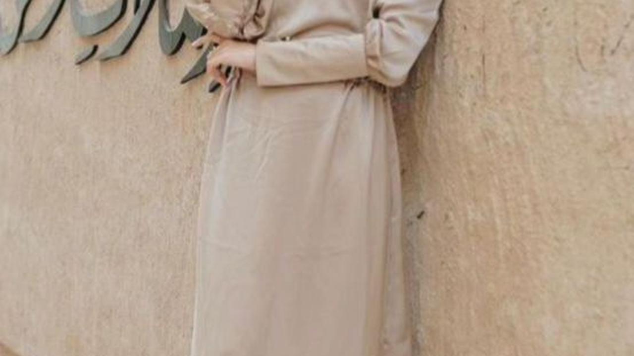 Gamis Muslim Modis Berbahan Katun dengan Gaya Modern<br>