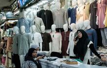 FOTO: Begini Suasana Pasar Tanah Abang Usai TikTok Shop Resmi Dilarang Berjualan