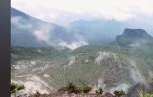 Catat! Pendaki Buang Celana Dalam hingga Cabut Bunga Abadi di-Black List Naik Gunung Gede-Pangrango