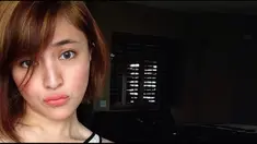 Banyak yang Marshanda tapi tak sedikit pula yang seakan tak pernah lelah mencibir perempuan yang akrab disapa Chacha itu.
