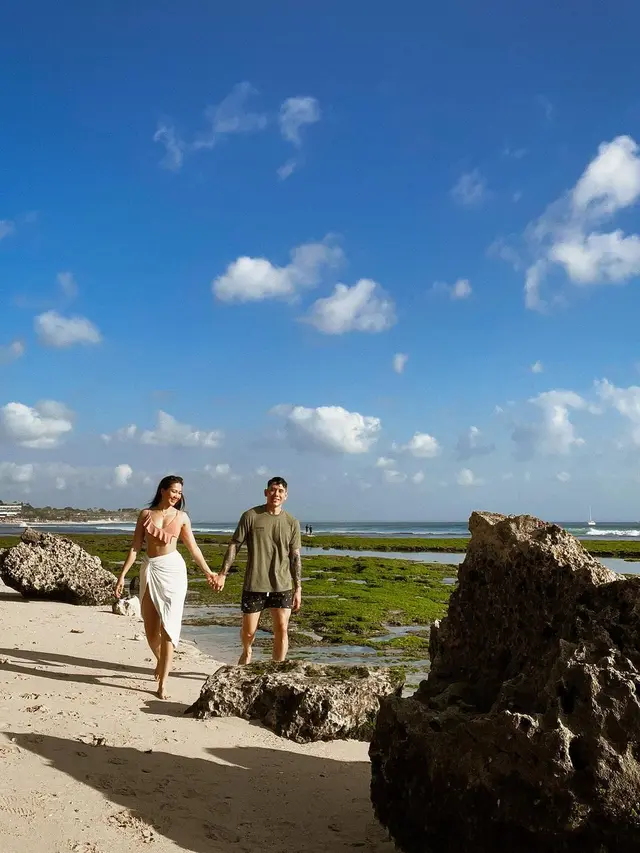 [Fimela] Liburan Andrea Dian dan Ganindra Bimo