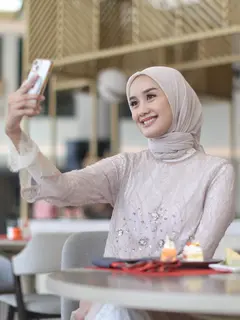 Sikap tenang saat mengatasi masalah./copyright fimela/adrian putra