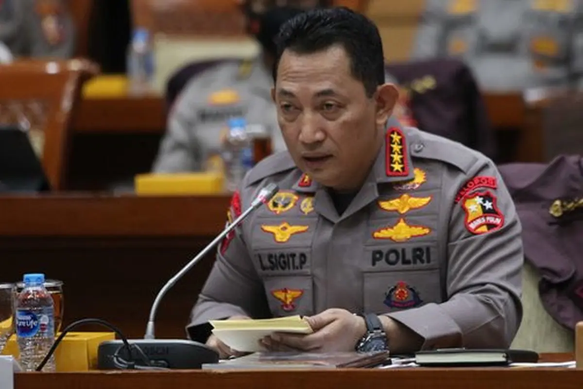 Kapolri Listyo Sigit raker dengan komisi III DPR. ©2022 Liputan6.com/Angga Yuniar