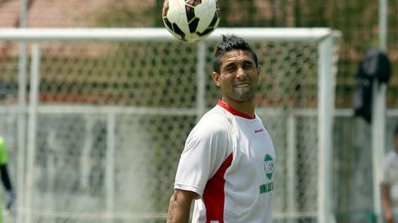 Hiraukan lawan, Gaston Castano fokus tim sendiri