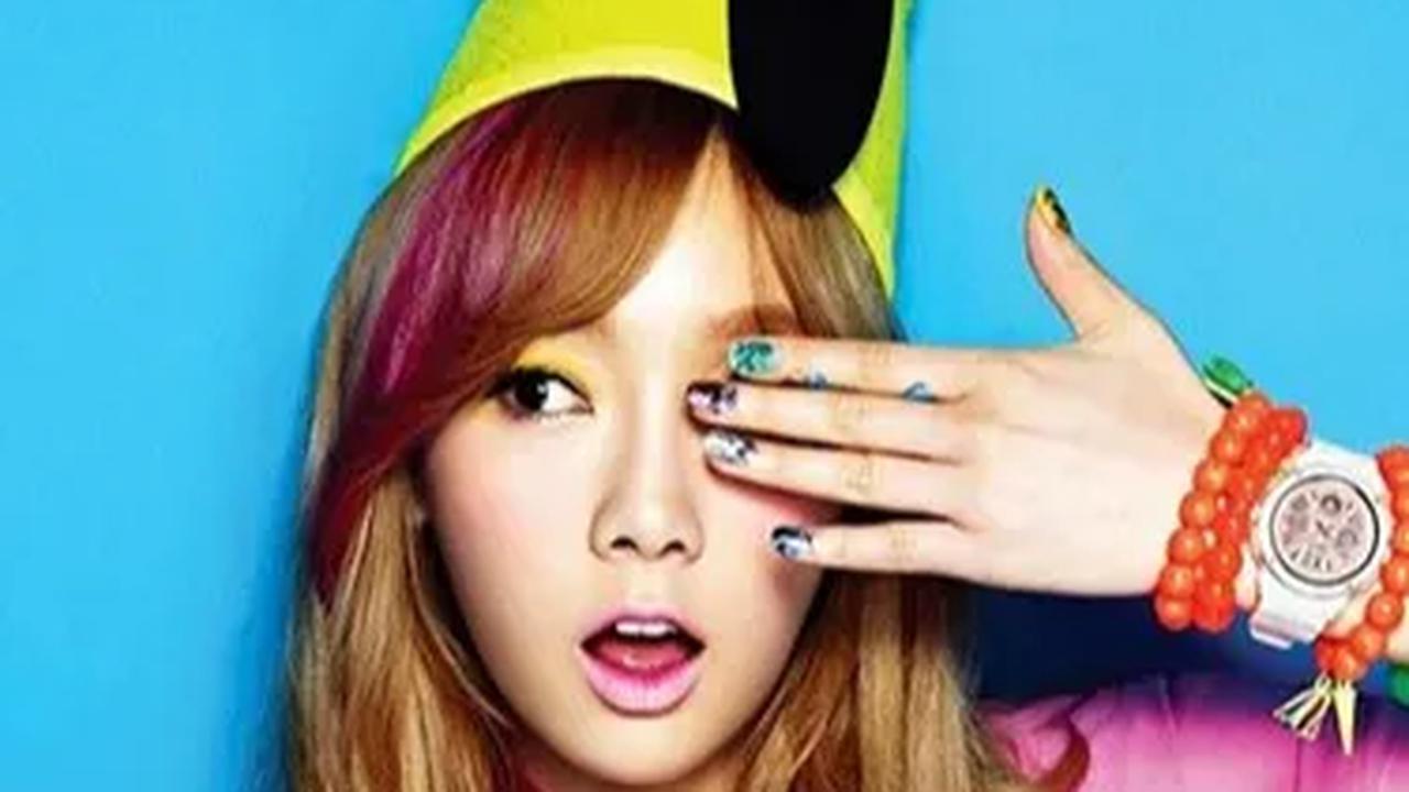 Dalam wawancara dengan Vogue Korea pada Agustus 2021, Taeyeon mengungkapkan bahwa ia bangun sekitar pukul 6 pagi dan langsung melibatkan diri dalam rutinitas olahraga di rumah.