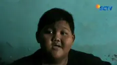 Rajin berolahraga ditambah pengaturan pola makan yang baik, berat badan Arya Permana terus menurun. 