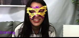 Meski urung digelaar, renacana pesta bikini pelajar membuat perhatian masyarakat terusik. Apa kata Susan Sameh, dan bagaimana pengalamannya.