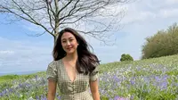 Anggunnya Potret Sherina Munaf saat Ikut Upacara Sakral di Bali, Tampil Memukau