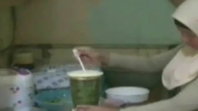[VIDEO] Cobain Yuk Nasi Uduk Hijau