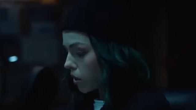 Natalie Yura sebagai Link dalam film Cash Out. (Foto: Dok. Saban Films)