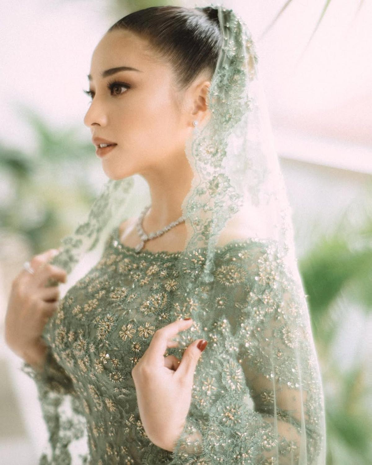 Inspirasi Kebaya ala Nikita Willy untuk Gaya Elegan dan Berkelas di Berbagai Acara Spesial