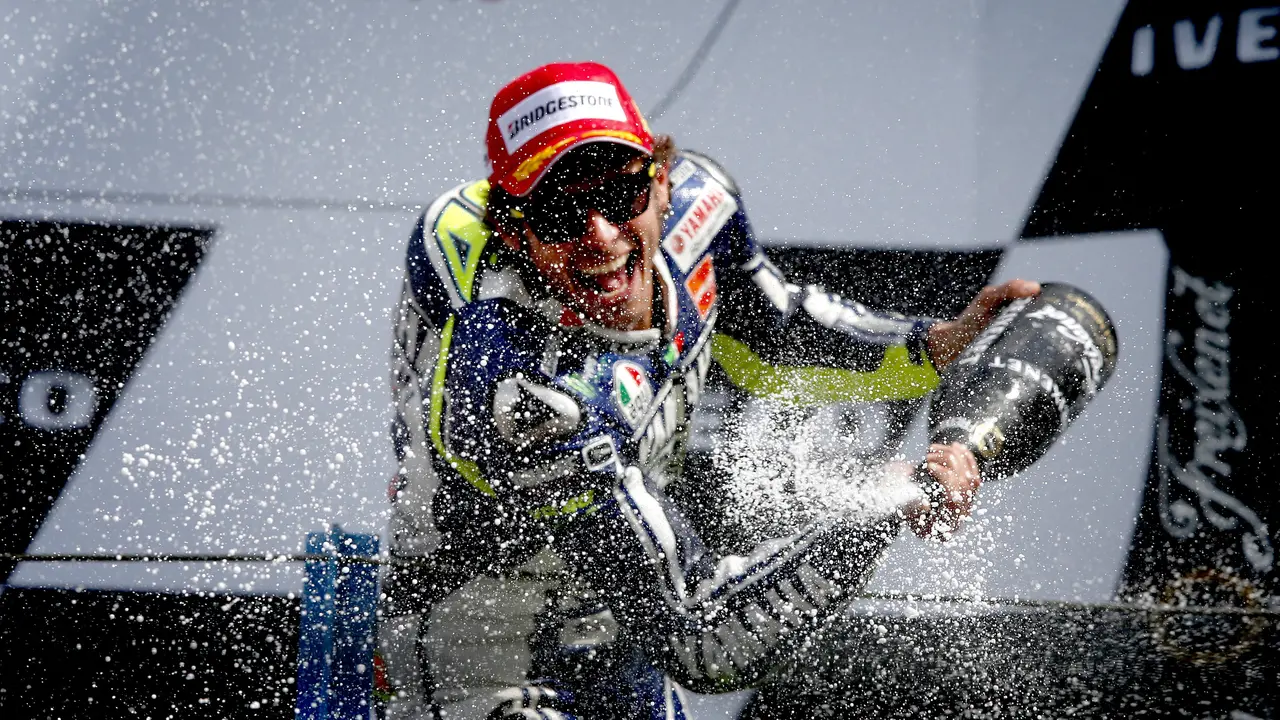 Valentino Rossi Pensiun Usai Gelaran MotoGP 2021