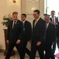 Gubernur DKI Basuki Tjahaja Purnama menerima kunjungan Presiden Finlandia Sauli Vainamo Niinisto (tengah) di Balai Kota DKI Jakarta, Rabu (4/11). Keduanya melakukan diskusi tertutup dalam rangka membahas peluang kerjasama. (Liputan6.com/Faizal Fanani)