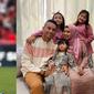 6 Potret di Luar Lapangan Kiper Singapura Hassan Sunny, Sosok Family Man (sumber: Instagram/hassansunny18)