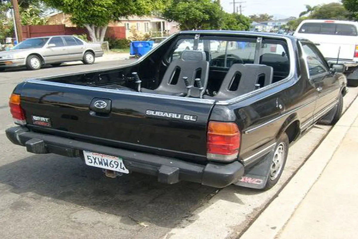 Mobil Subaru Brat