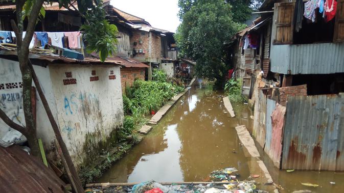 Permukiman Kumuh di Sela Bangunan Megah Pusat Palembang 