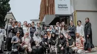 Mahasiswa dan peserta kursus Islamic Fashion Institute, lembaga ini merupakan salah satu yang mengajarkan tentang modest fesyen. (Dok: IFI)