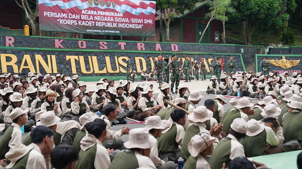 FOTO: Antusiasme Siswa SMK Ikuti Persami Bela Negara KKRI di Sanggabuana