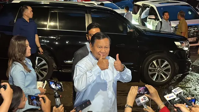 Calon presiden (capres) dan calon wakil presiden (cawapres) nomor urut dua, Prabowo Subianto-Gibran Rakabuming Raka di Kertanegara.