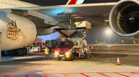 92.901 Liter Avtur Dipasok ke Pesawat Raksasa Airbus A380 di Bandara Soetta