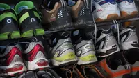 6 Produk Perawatan Sepatu Pria, Penghilang Noda sampai Lem
