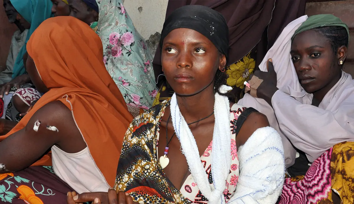 Pejabat pemerintah dan keamanan menyatakan bahwa insiden terbaru terjadi pada Minggu (3/12) malam oleh drone yang menargetkan teroris dan penjahat di Desa Tudun Biri, Negara Bagian Kaduna. (AP Photo/Olu Ajayi)