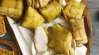 Resep Ketupat Presto, Masak Sat Set untuk Menu Lebaran. (Dok: Cookpad @Phie999)