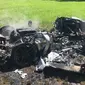 Ferrari F430 Scuderia terbakar usai dkendarai baru satu jam dari dealer.