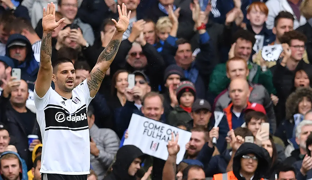 7. Aleksandar Mitrovic (Fulham) - 5 Gol. (AFP/Ben Stansall)