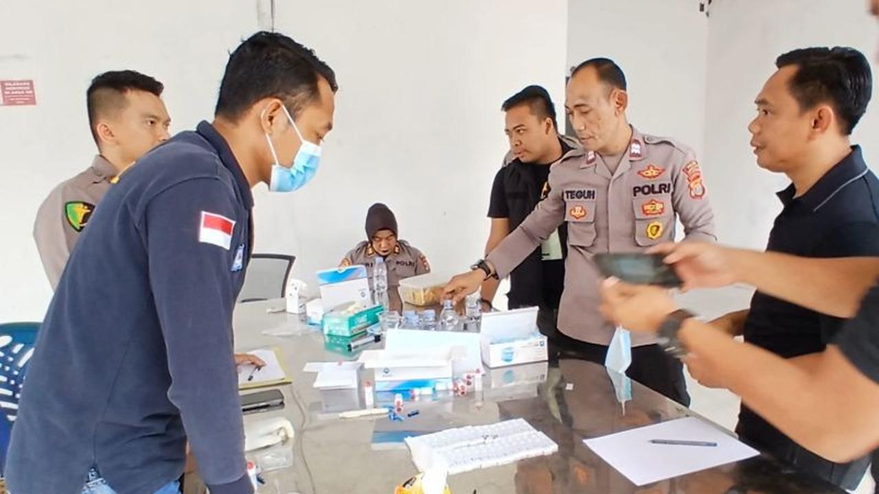 Polres Lamsel Perketat Pemeriksaan Kesehatan Petugas SPPG, Pastikan Makanan Bergizi Aman