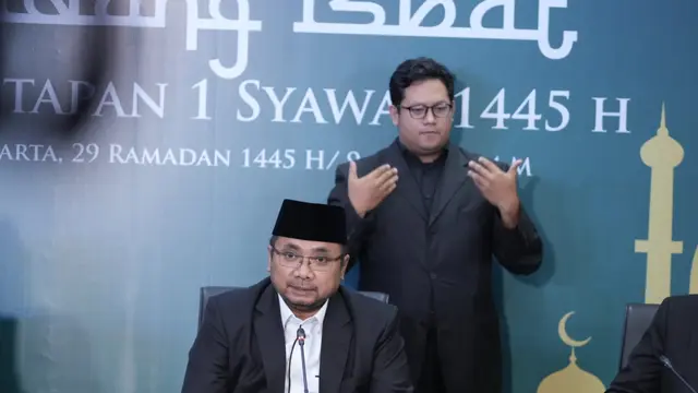 Menag Yaqut Cholil Qoumas dalam konferensi pers yang digelar usai Sidang Isbat 1 Syawal 1445 H, Selasa (9/4/2024).