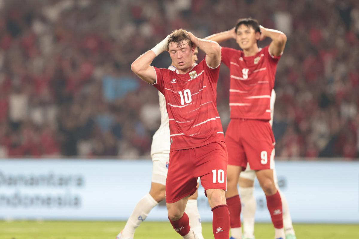 Timnas Indonesia Angkat Trofi FIFA ASEAN Cup 2026 di GBK
