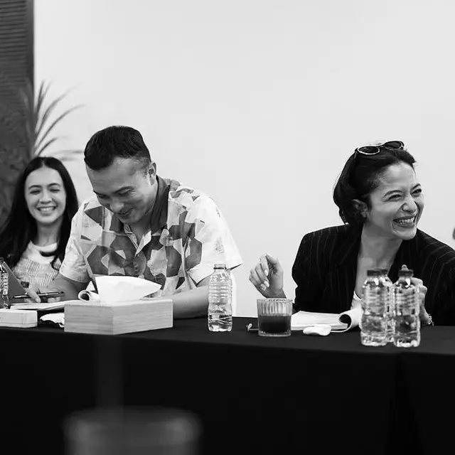 7 Potret Nicholas Saputra dan Putri Marino Bakal Main Film Bareng Ini Tuai Banyak Sorotan
