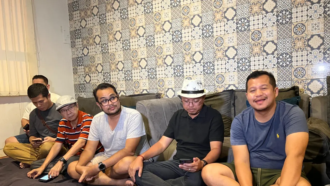 Warga di Klaster Visalia, Kota Wisata Cibubur (Liputan6.com/Muhammad Radityo Priyasmoro)