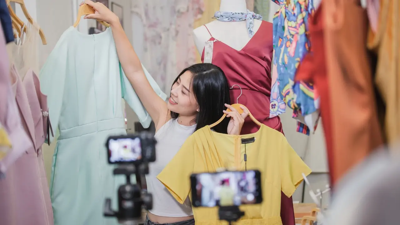 Ilustrasi live shopping