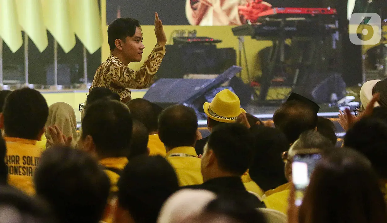 Wakil Presiden terpilih pada Pemilu 2024, Gibran Rakabuming Raka juga terlihat hadir dalam penutupan Munas XI Partai Golkar 2024. (Liputan6.com/Herman Zakharia)