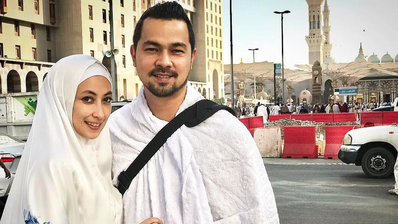 [Bintang] Keluarga Sultan Djorghi dan Annisa Trihapsari