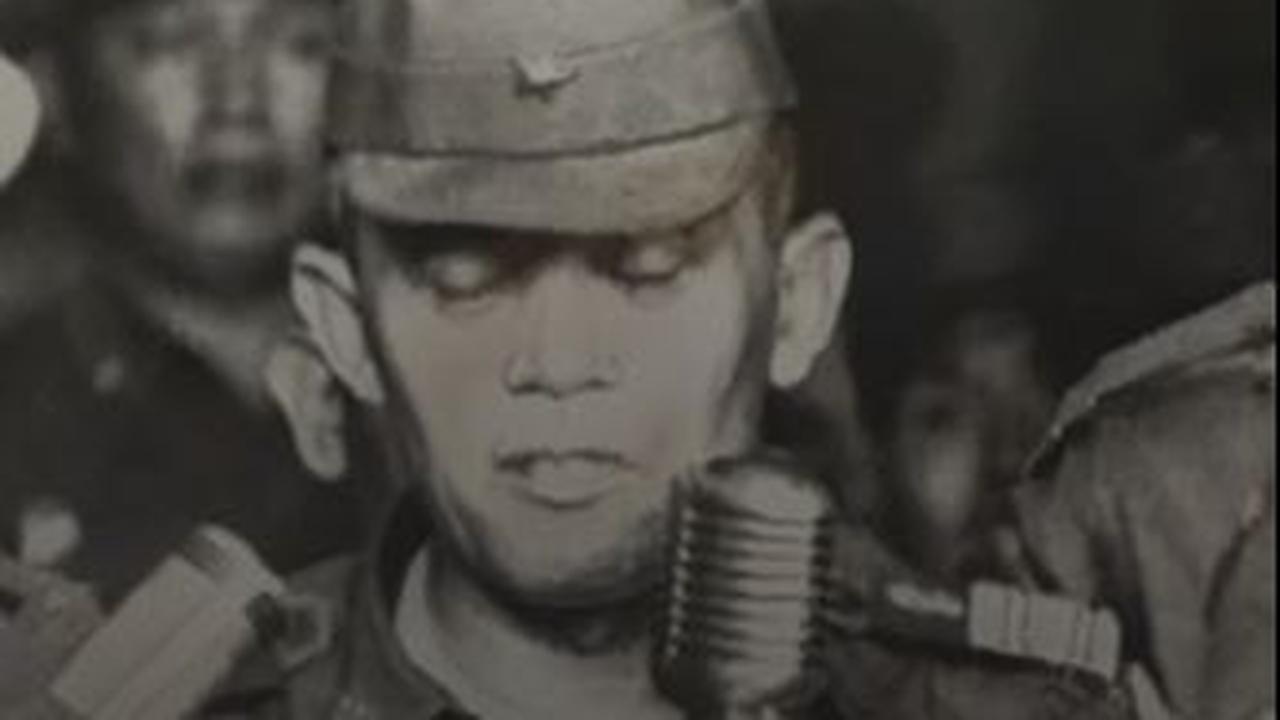 Namun, AH Nasution sempat dinonaktifkan akibat konflik antara Angkatan Darat dan Dewan Perwakilan Rakyat (DPR).
