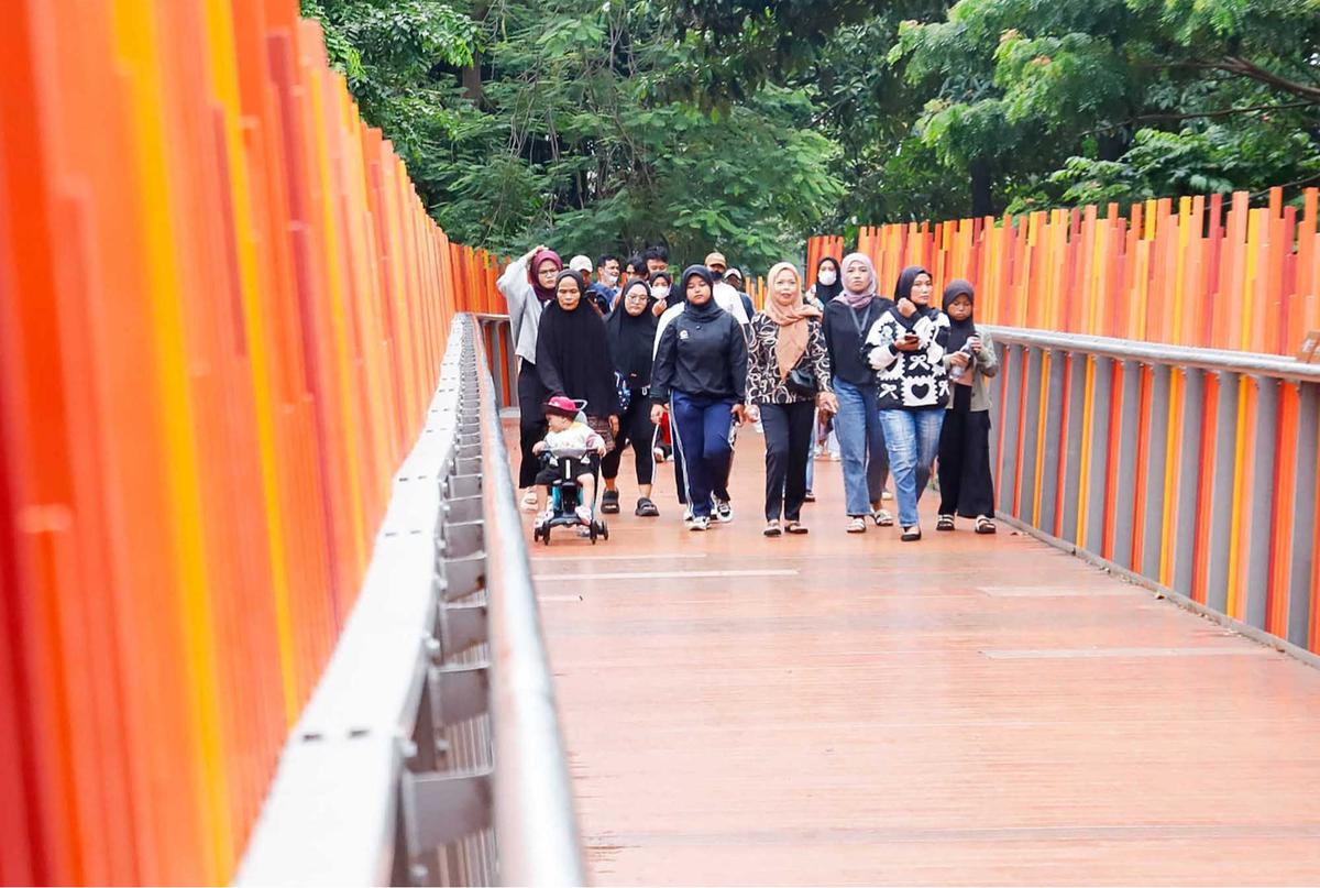 FOTO: Serunya Mengisi Libur Akhir Pekan di Tebet Eco Park