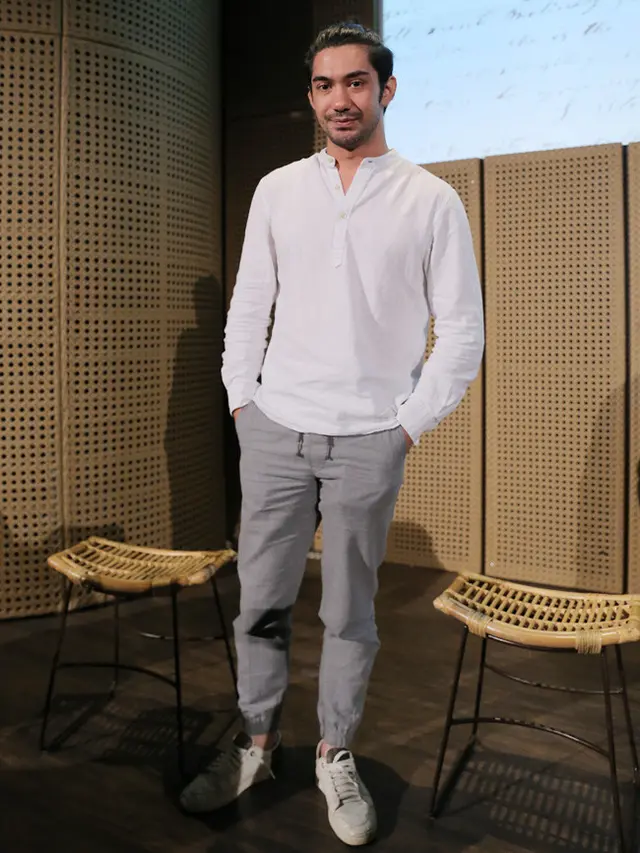 [Bintang] Reza Rahadian