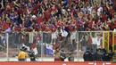 Bek Panama, Roman Torres, melakukan selebrasi usai mencetak gol ke gawang Kosta Rika pada laga kualifikasi Piala Dunia 2018 di Stadion Rommel Fernández, Selasa (10/10/2017). Panama menang 2-1 atas Kosta Rika. (AP/Arnulfo Franco)