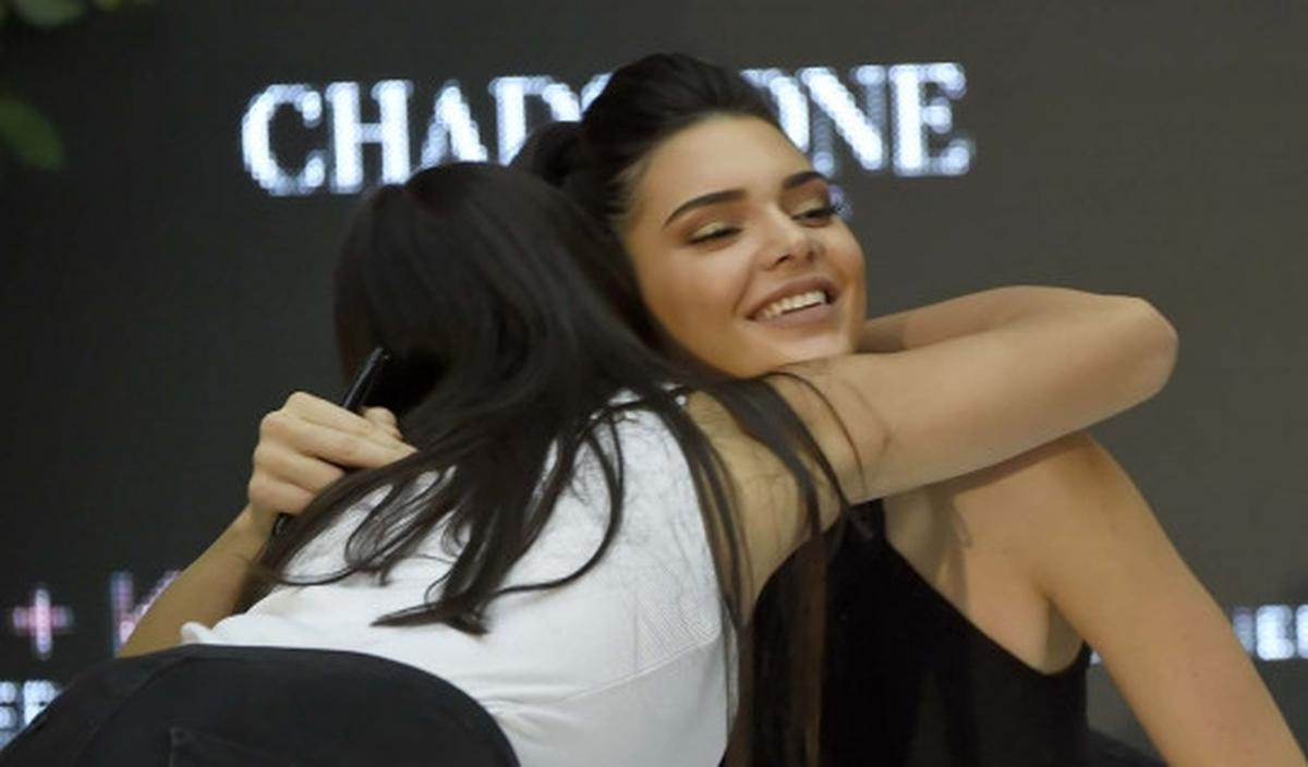 Pesona Kendall dan Kylie bikin heboh fans di Melbourne