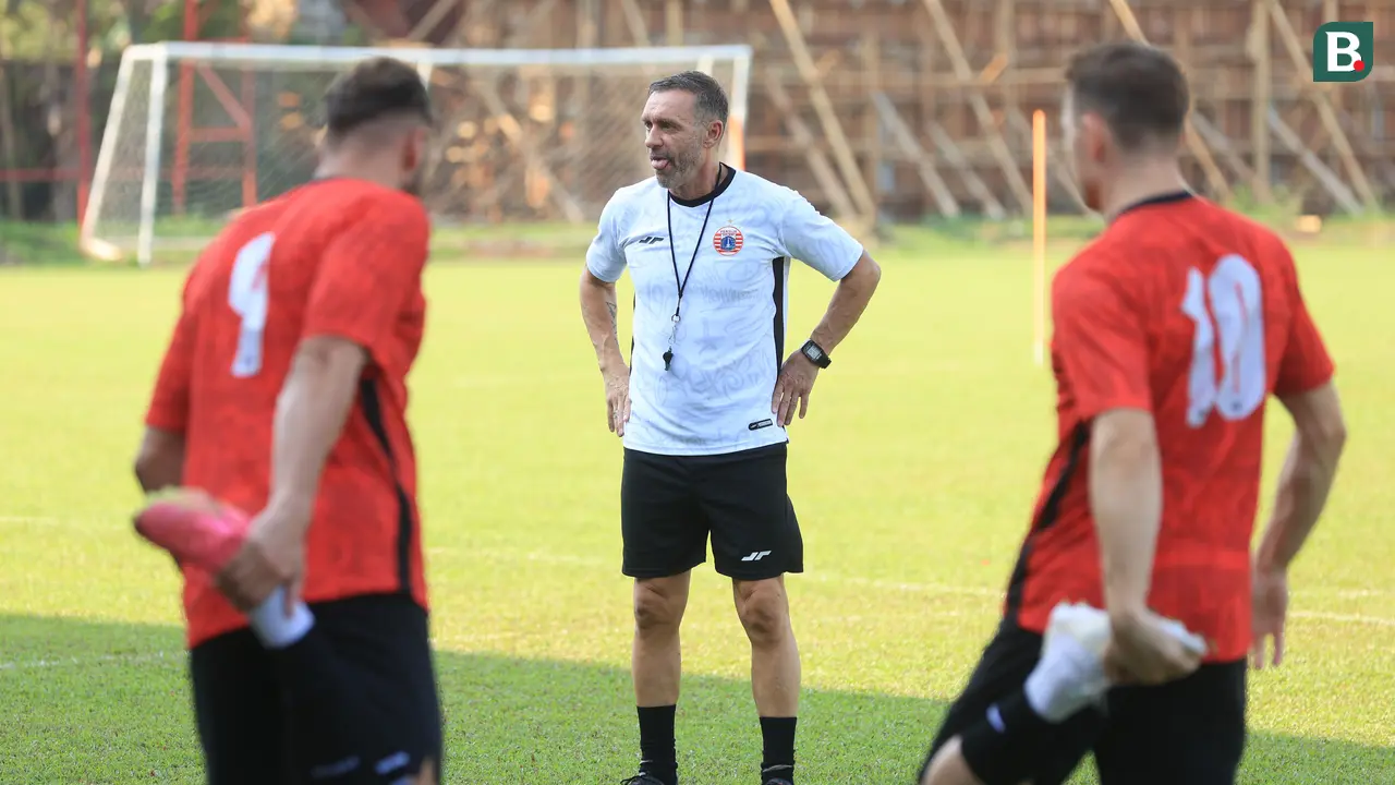 Foto: Persija Jakarta Bersiap Jelang Bertandang ke Markas Persita di BRI Liga 1