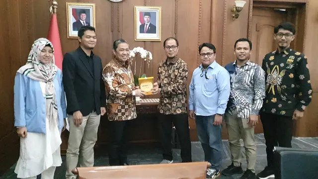 Wamenlu Anis Matta Dukung Program INH Bangun Kampung Indonesia di Gaza