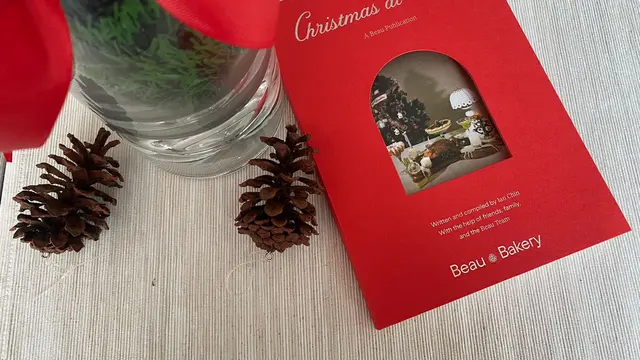 buku Christmas at Home